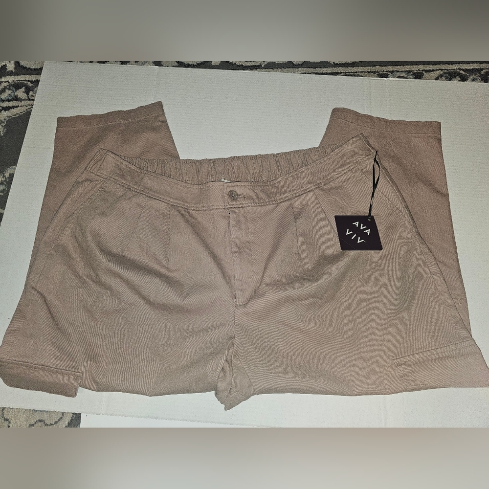 Ava & Viv Women's Tan Pants size 3X NEW